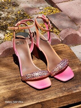 GB Women's Pink Razl-Dazl Rhinestone Sculpted Heel Dress Sandals Size 7